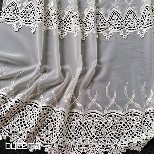 Luxurious embroidered curtain GERSTER SMETANOVÁ