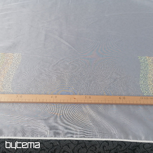 Voile curtain with green-orange embroidery