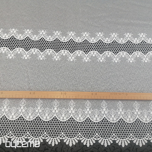 Curtain with embroidery V109